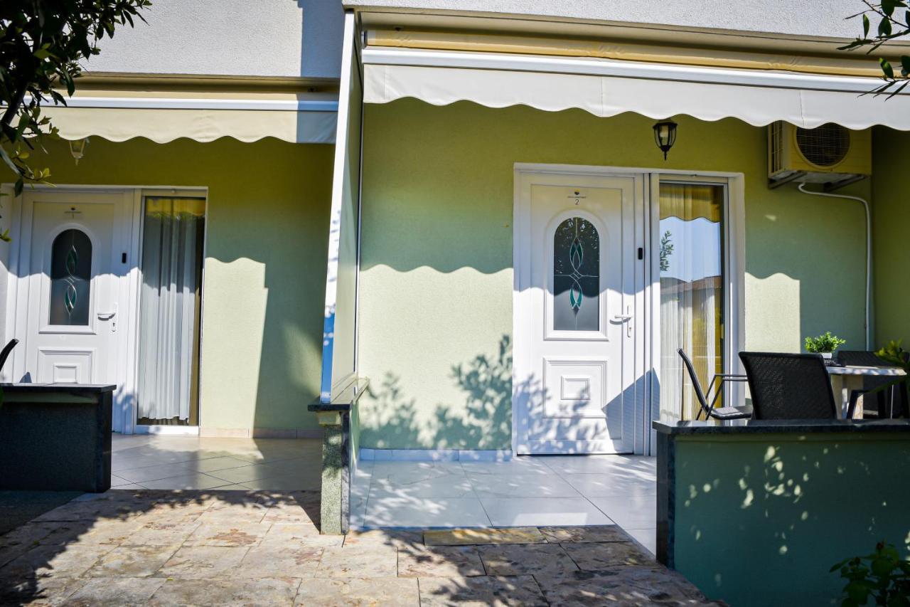 פטרצ'אנה Locus Apartments מראה חיצוני תמונה