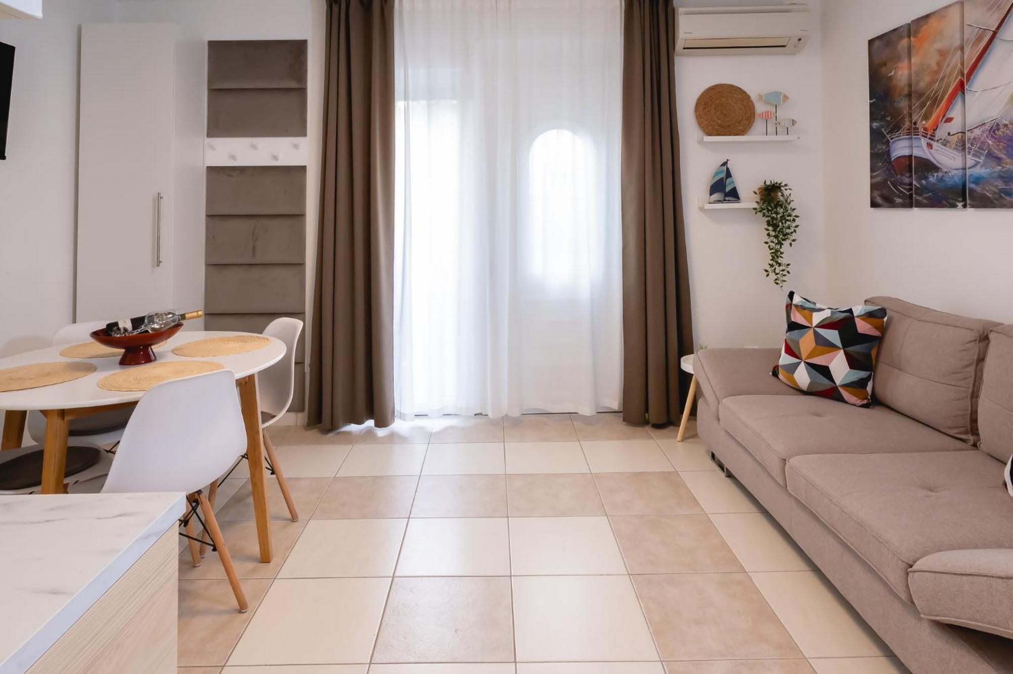 פטרצ'אנה Locus Apartments מראה חיצוני תמונה