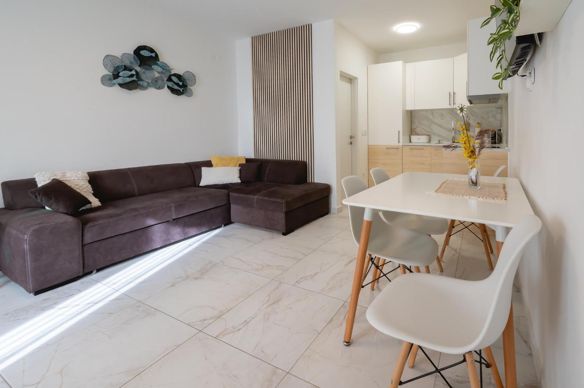 פטרצ'אנה Locus Apartments מראה חיצוני תמונה